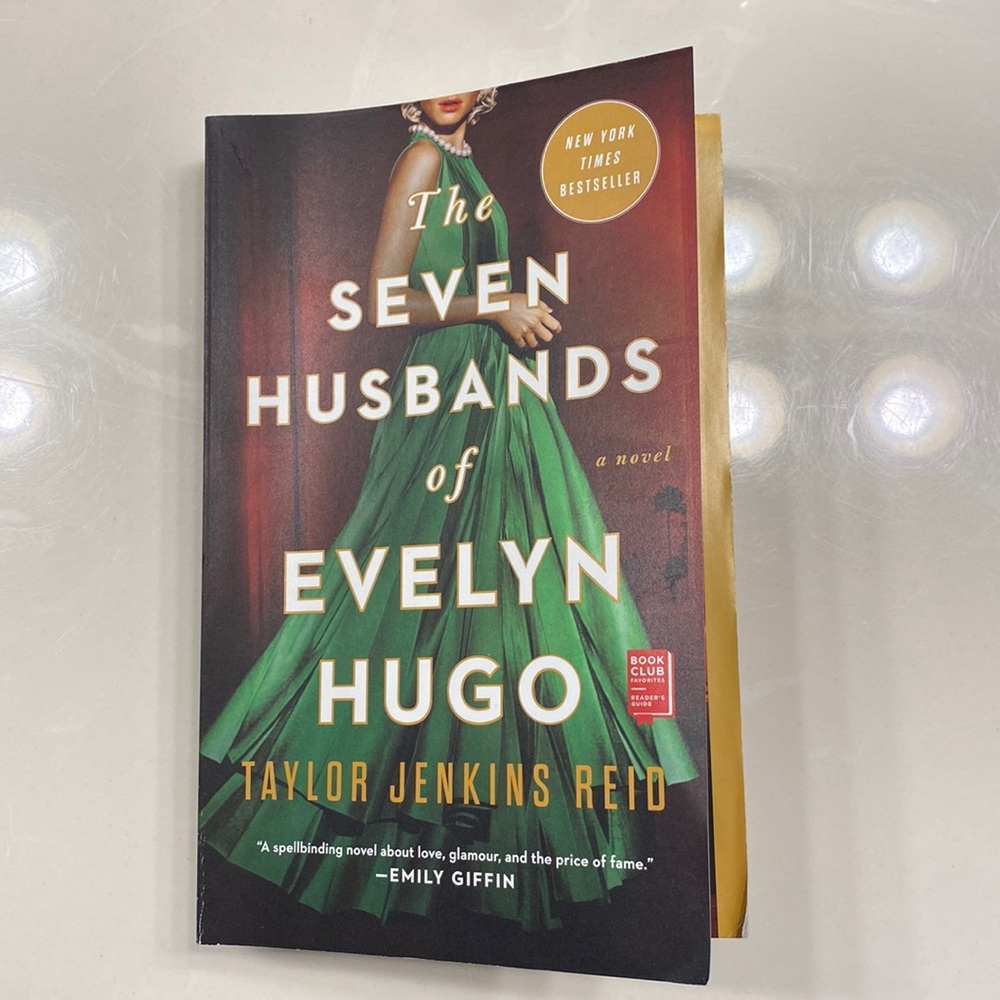 The Seven Husbands of Evelyn Hugo